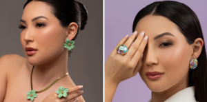duas fotos, na esquerda conjunto colar, brinco e anel com flor verde e direita brinco e anel com desenho de flores