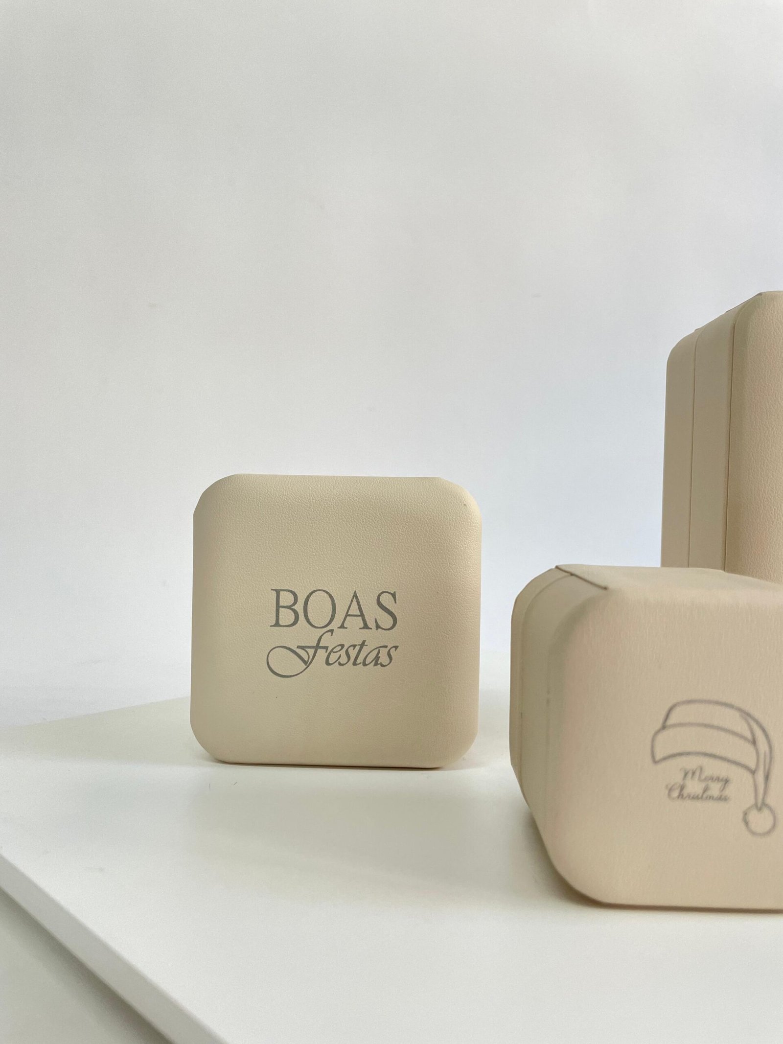 60c7d174-6629-400a-b63f-2d5c8e67a5d7