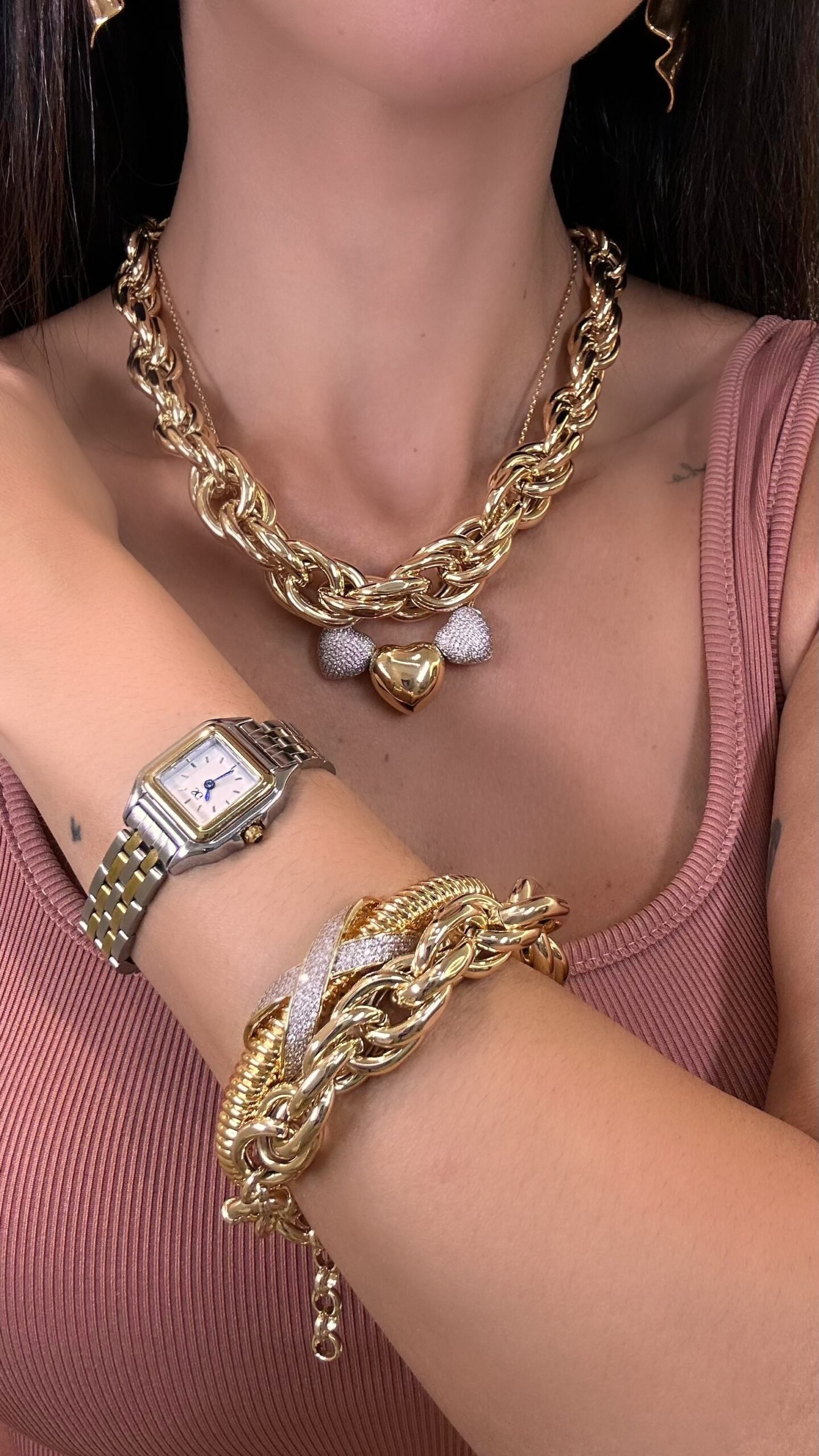 Facetune_06-11-2025-13-39-07