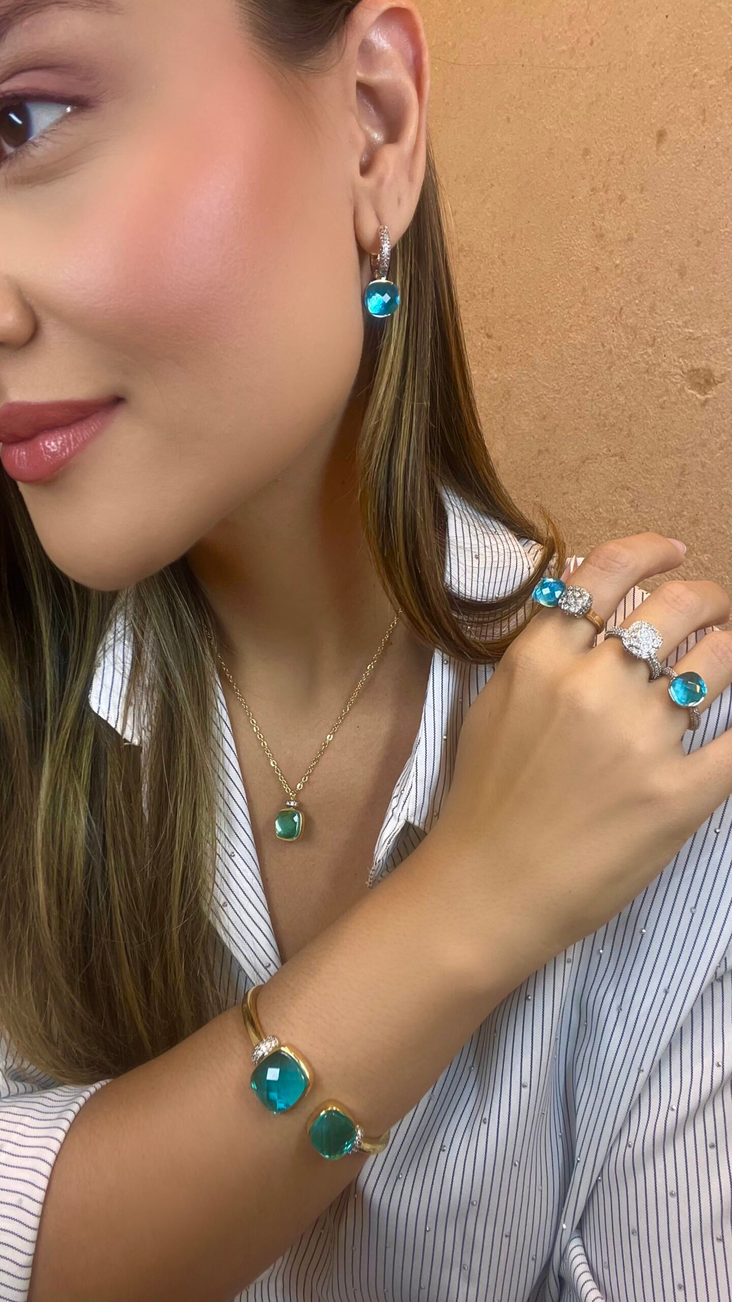 Facetune_31-10-2025-10-56-33