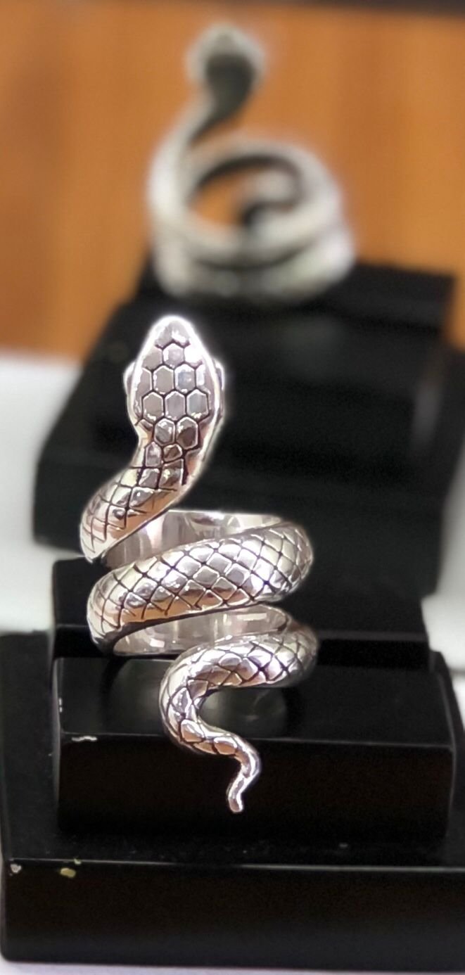 WhatsApp Image 2025-10-20 at 17.04.01 (2)