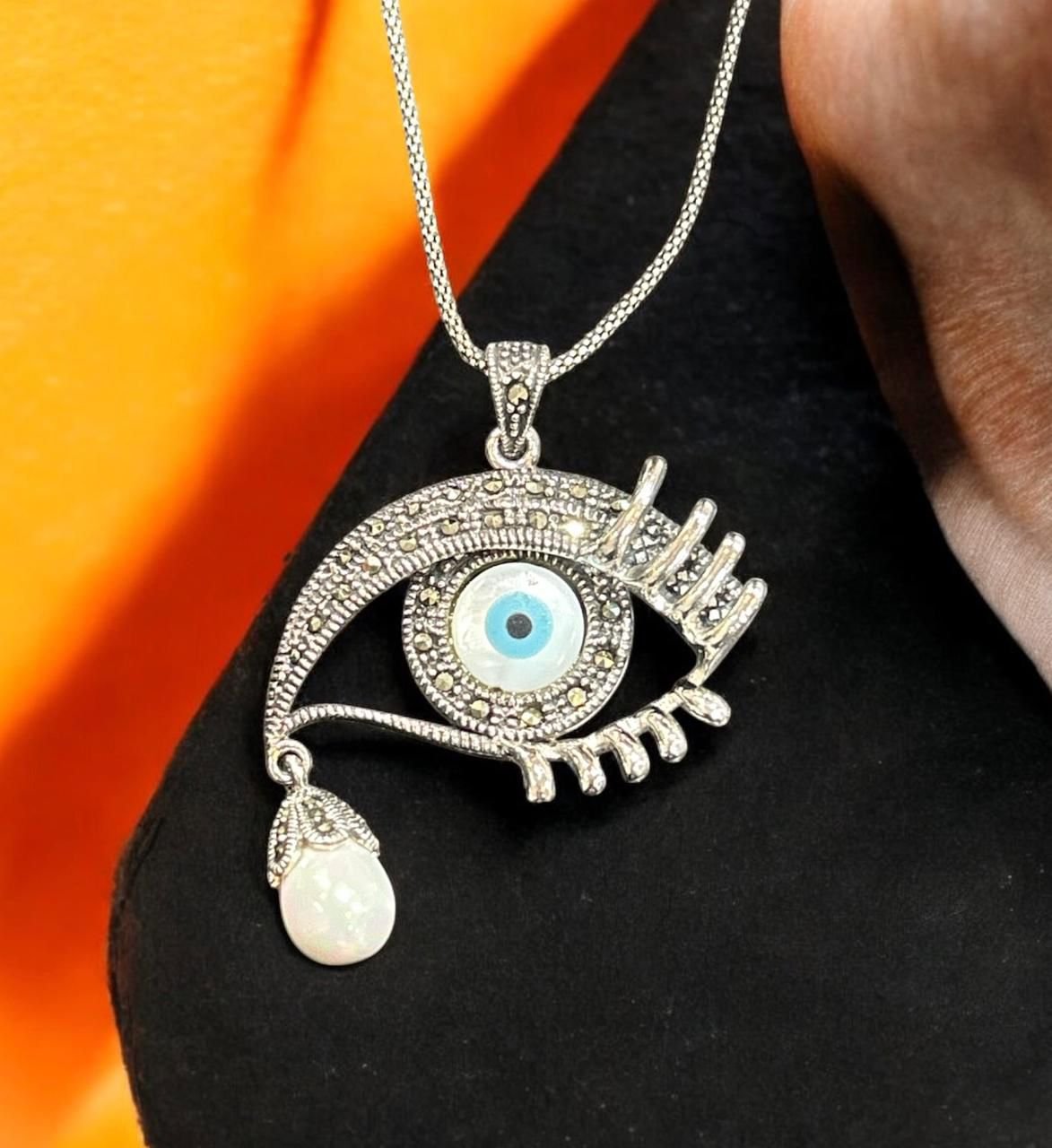 WhatsApp Image 2025-10-20 at 17.04.04 (1)